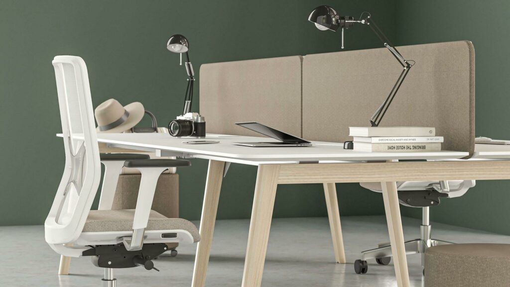 desks-NOVA-Wood-interiors-task-chairs-WIND-8